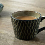 দিনে দুই-তিন কাপের বেশি চা পান করেন? ক্ষতি হতে পারে স্বাস্থ্যের