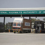 টোলে ১০০ মিটারের লম্বা জ্যাম হলেই দিতে হবে না toll tax