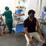 অক্টোবর থেকে ‘অতিরিক্ত’ করোনা টিকা বিদেশে পাঠানোর ঘোষণা কেন্দ্রের