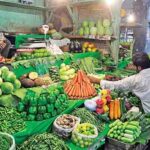 হু হু করে বাড়ছে সবজির দাম, এবার বাজারে গিয়ে হানা দিলেন ইবি’‌র আধিকারিকরা