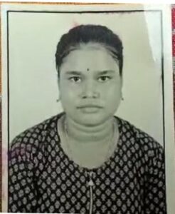 মা কে সাজেশন আনতে বন্ধুর বাড়ি যাচ্ছি বলে বেরিয়ে আর বাড়ি ফিরল না মাধ্যমিকের ছাত্রী