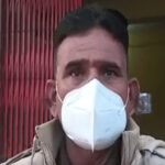 সিংহনা থানার বড় অ্যাকশন, অস্ত্রসহ গ্রেফতার দুর্বৃত্ত