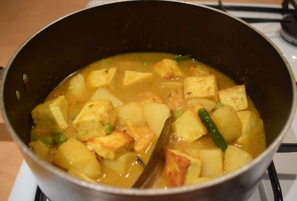 ফ্রিজে কি ভাবে পনির রাখলে টাটকা থাকবে দীর্ঘদিন যেনে নিন