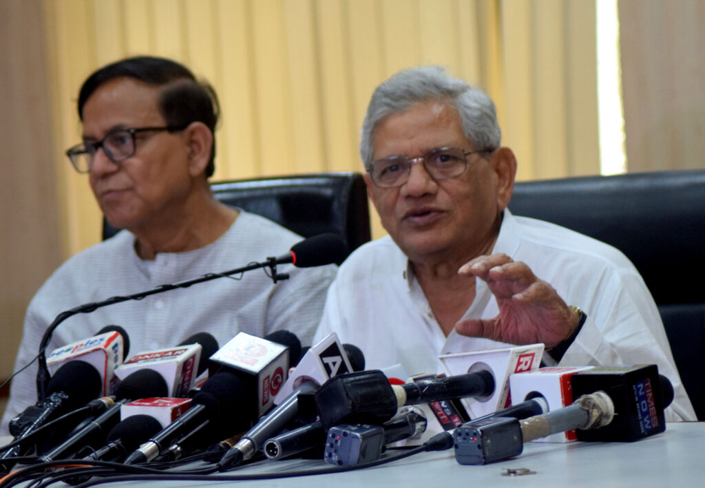 পঞ্চায়েতে বিজেপির সঙ্গে সমঝোতার প্রশ্নই আসে না, সীতারাম ইয়েচুরি