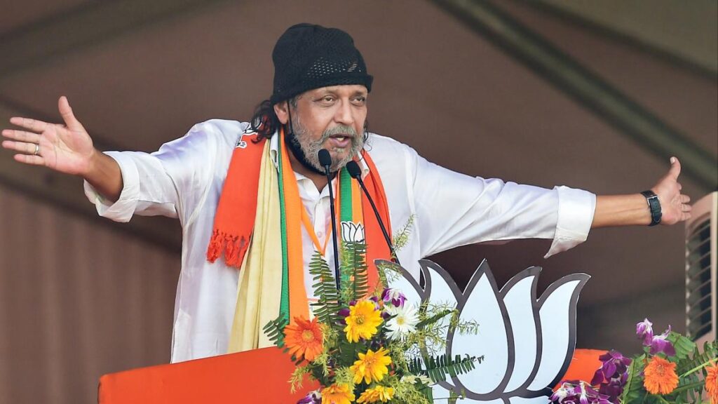 এবার মিঠুন চক্রবর্তী বাংলার ভোটার