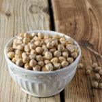 Healthy diet: কাঁচা ছোলায় রয়েছে ভরপুর উপকারিতা, জানতে হবে সঠিক পদ্ধতি