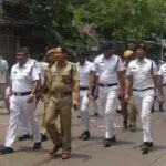 আপনি অবসাদ গ্রিস্থ, পুলিশকে বন্ধু ভাবুন এবং সমস্যা ভাগ করুন