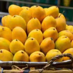 গরমে রোজ আম খান, পরামর্শ দিচ্ছেন  বিশেষজ্ঞরা