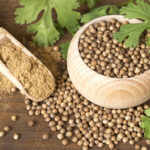 উচ্চ কোলেস্টেরল নিয়ন্ত্রণে ধনে বীজ খান এভাবে, দ্রুত উপকার পাবেন