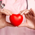 কেন সিঁড়ি বেয়ে ওঠা হার্টের স্বাস্থ্যের জন্য ভালো