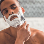 শেভ করার পর ত্বকের যত্ন নিতে পুরুষদের এই টিপস অনুসরণ করা উচিত, ত্বক হয়ে উঠবে কোমল