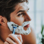 শেভ করা কি জরুরী? জেনে নিন সপ্তাহে কতবার শেভ করা উচিত