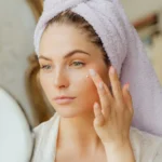 Glowing skin: ময়েশ্চারাইজার লাগানোর সময় এই ভুলগুলি করবেন না, ক্ষতি হতে পারে ত্বকের