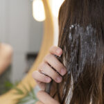 সিদ্ধ চাল দিয়ে diy ক্যারোটিন হেয়ার ট্রিটমেন্ট করুন, এটি তৈরি এবং প্রয়োগ করার জন্য এখানে ধাপে ধাপে প্রক্রিয়া রয়েছে