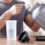 প্রোটিন পাউডার খাওয়া কি ভালো? জানুন বিশেষজ্ঞদের মতামত