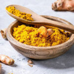 রোগবালাই দূরে থাকবে, প্রতিদিন সকালে এক চিমটি হলুদ খান! জেনে নিন এর অগণিত উপকারিতা