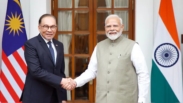 Modi is my dear friend, India is the best neighbour, says Malaysian Prime Minister Ibrahim!