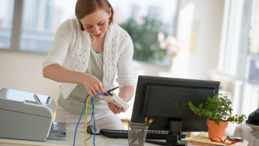 বাড়ির প্রতিটি কোণে শক্তিশালী wifi সিগন্যালের জন্য ৫টি টিপস