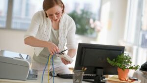 বাড়ির প্রতিটি কোণে শক্তিশালী wifi সিগন্যালের জন্য ৫টি টিপস