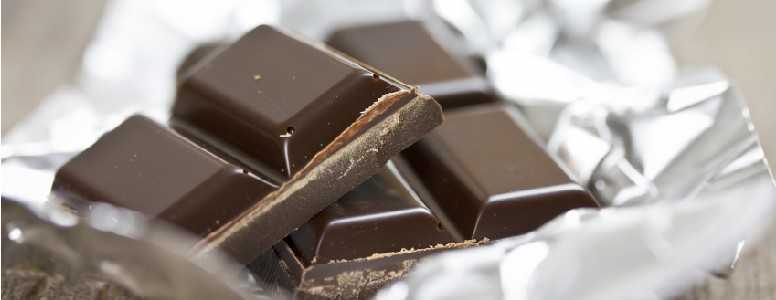 Learn how dark chocolate can improve liver health and reduce the risk of fatty liver.