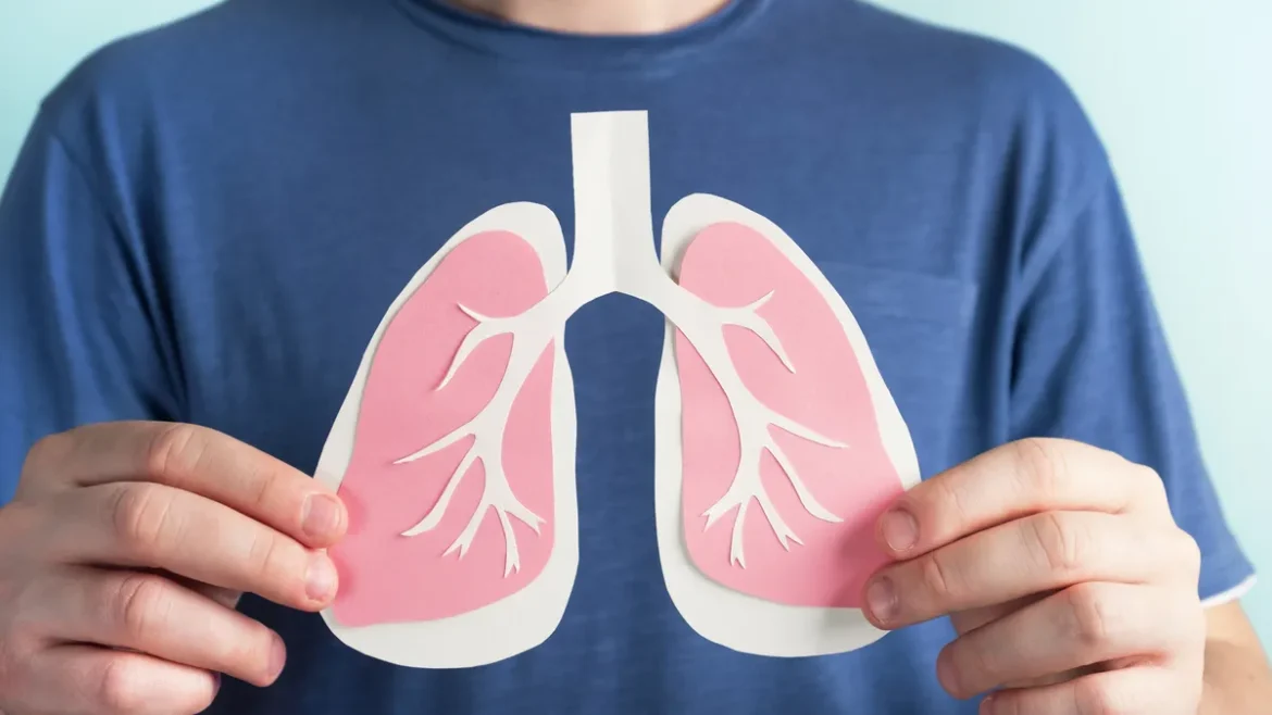 Try these effective remedies to keep your lungs strong