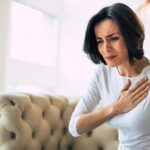 বিশেষ করে মহিলাদের ক্ষেত্রে দীর্ঘস্থায়ী পিঠে ব্যথা হার্ট অ্যাটাকের ইঙ্গিত দিতে পারে, জানুন