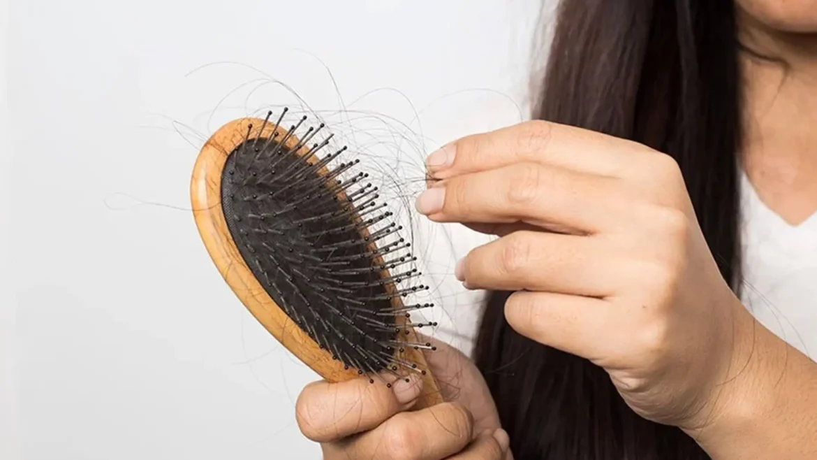 If you suffer from hair loss in winter, try this home remedy today, your hair will grow faster.