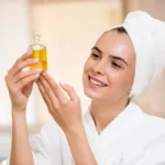 শীতকালে ত্বকে তেল লাগানোর আগে জেনে নিন কোন তেল আপনার তকের জন্য উপযুক্ত