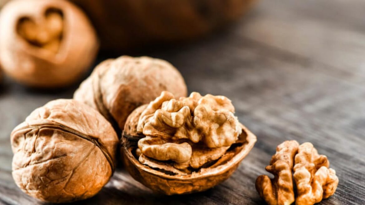 If you want a sharp mind, walnuts can strengthen your brain in just 15 days.
