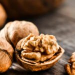 তীক্ষ্ণ বুদ্ধি চান? মাত্র ১৫ দিনেই এই শুকনো ফল আপনার মস্তিষ্ককে শক্তিশালী করতে পারে