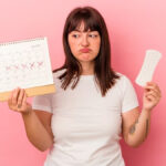 অনিয়মিত পিরিয়ড কি রোগ? কেন হয়? বিশেষজ্ঞের কাছ থেকে জেনে নিন।