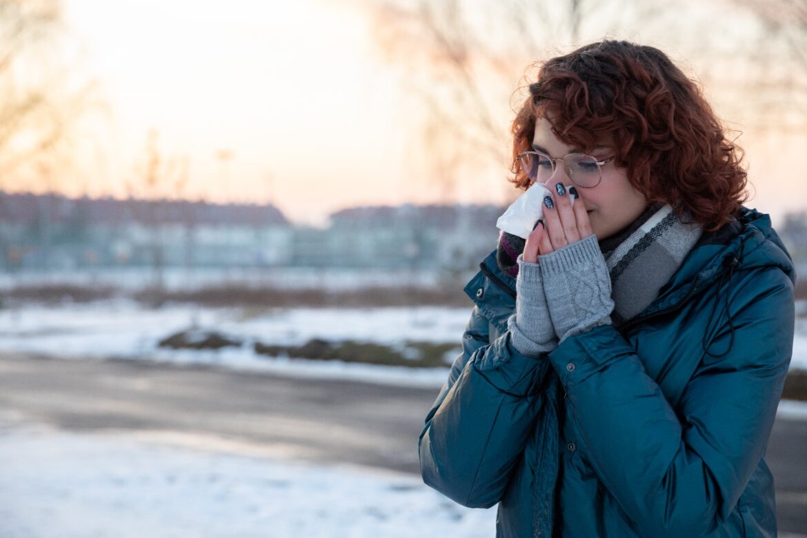 Find out the main reasons why asthma worsens during winter.