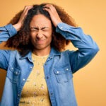 মাইগ্রেনের ব্যথা আর দুঃস্বপ্ন হয়ে থাকবে না… এই ঘরোয়া প্রতিকারগুলো স্বস্তি দেবে, বলছেন একজন সেলিব্রিটি পুষ্টিবিদ।