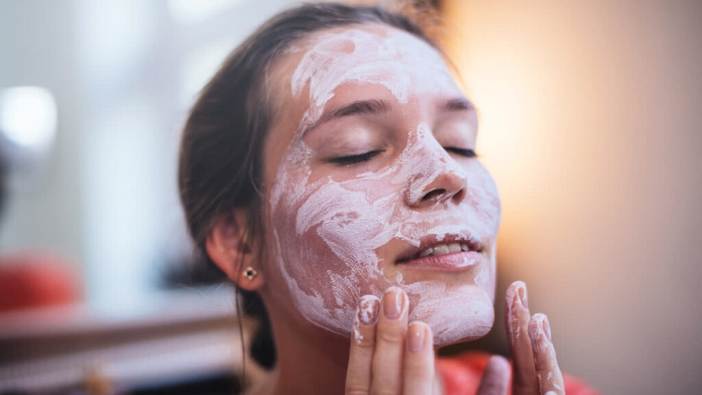 উজ্জ্বল ত্বকের জন্য এই টিপসগুলো সবচেয়ে ভালো, মুলতানি মাটি ব্যবহার করে দেখুন, উপকারিতা জেনে নিন