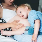 প্রথম গর্ভাবস্থার কত মাস পর দ্বিতীয় সন্তানের পরিকল্পনা করা উপযুক্ত? বিশেষজ্ঞদের কাছে জানুন