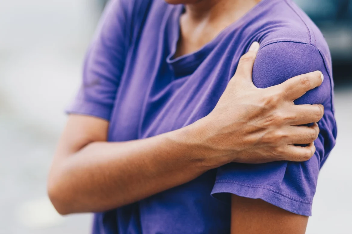 Know what disease constant pain in hands and shoulders can be a symptom of