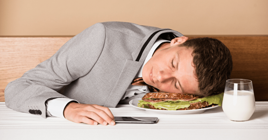 খাওয়ার পর কেন আমাদের ঘুম আসে? এটা কি কোন রোগ? ডাক্তারের কাছ থেকে জেনে নিন।