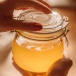 কালো দাগ দূর করা থেকে শুরু করে ত্বক নরম করা পর্যন্ত, ত্বকের জন্য দেশি ঘি কীভাবে ব্যবহার করবেন জানুন