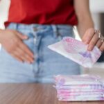 মাসিকের সময় স্যানিটারি প্যাড ব্যবহারের ক্ষেত্রে এই ভুলগুলো এড়িয়ে চলুন—এগুলোর মারাত্মক স্বাস্থ্যগত পরিণতি থাকতে পারে