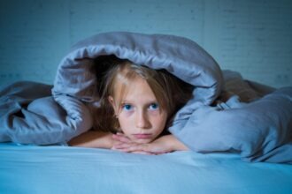 ছোট শিশুদের কত ঘণ্টা ঘুমের প্রয়োজন? অপর্যাপ্ত ঘুমের কারণগুলো কি কি? জানুন