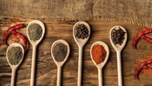 আপনার রান্নাঘরের এই ৫টি শীতলকারী মশলা শরীরকে রাখবে ঠান্ডা: জেনে নিন ব্যবহারের সঠিক নিয়ম