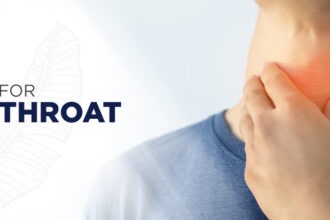 গ্রীষ্মকালেও কি গলার ব্যথায় ভুগছেন? বিশেষজ্ঞদের পরামর্শ দেওয়া এই ঘরোয়া প্রতিকারগুলো আপনাকে স্বস্তি দেবে