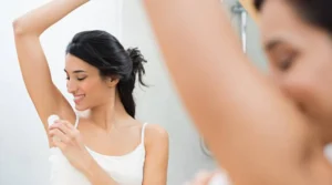 শরীরের দুর্গন্ধ দূর করতে ডিওডোরেন্টের প্রয়োজন নেই—শুধু এই সহজ পরামর্শগুলো মেনে চলুন