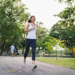 গ্রীষ্মকালে খালি পেটে প্রাতঃভ্রমণ কি এড়িয়ে চলা উচিত? বিশেষজ্ঞরা যা বলছেন তা জেনে নিন